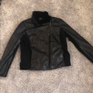 NWT faux leather & fur Rock Republic jacket sz L